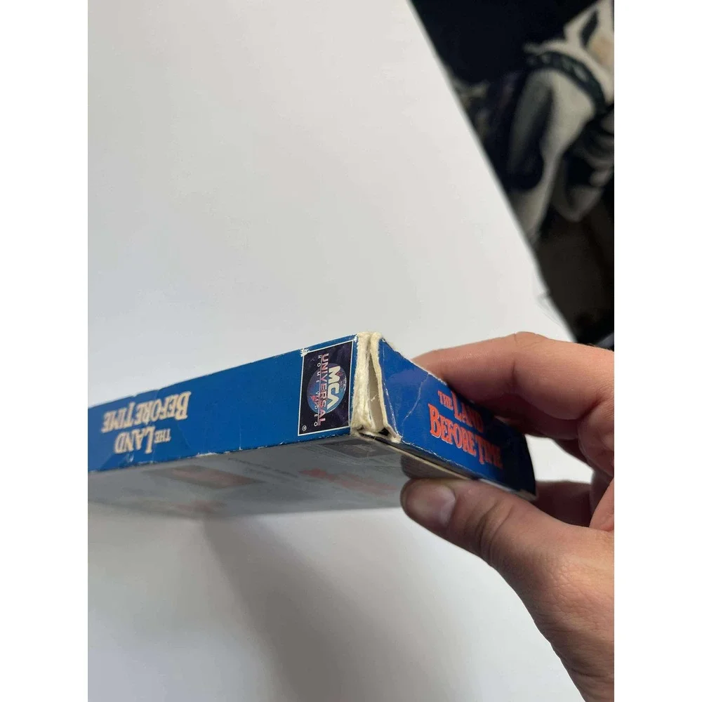 The Land Before Time VHS Tape‎ – MCA Universal – Original Clamshell – Tested
